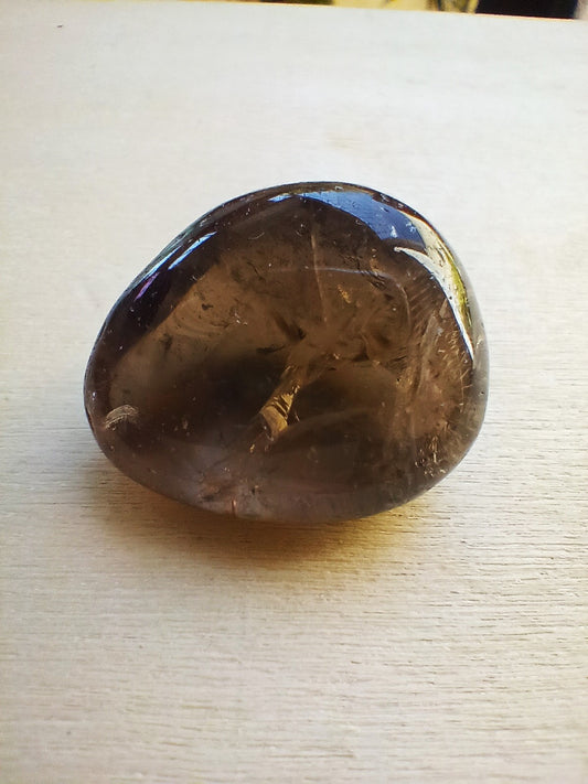 Pieza de Cuarzo Ahumado Pulido