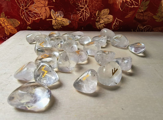 Set de Runas de cuarzo cristal