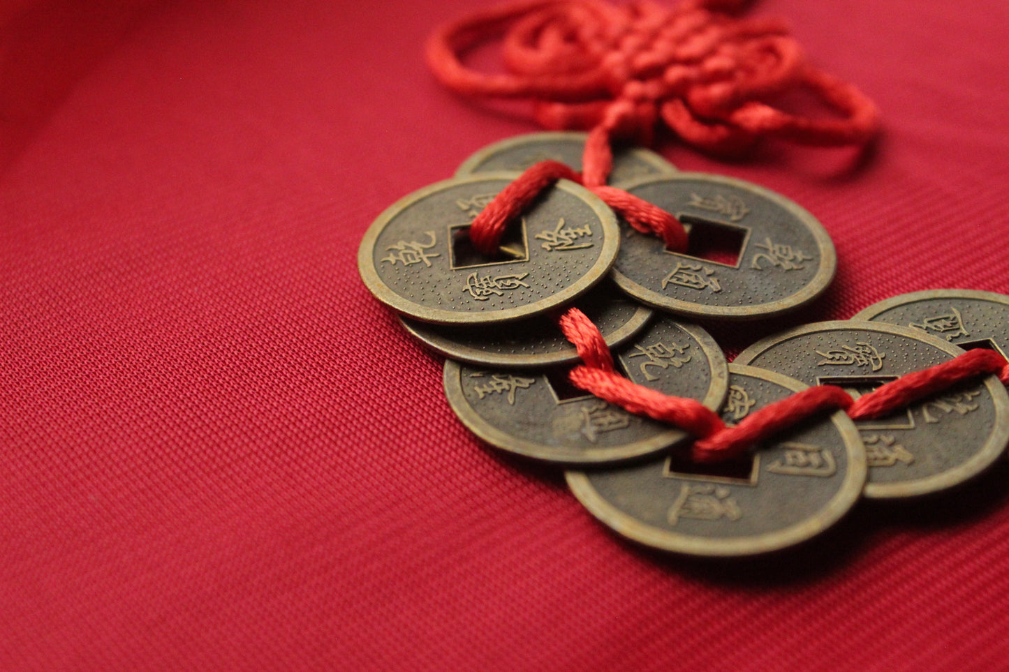 Amuleto de Monedas Chinas