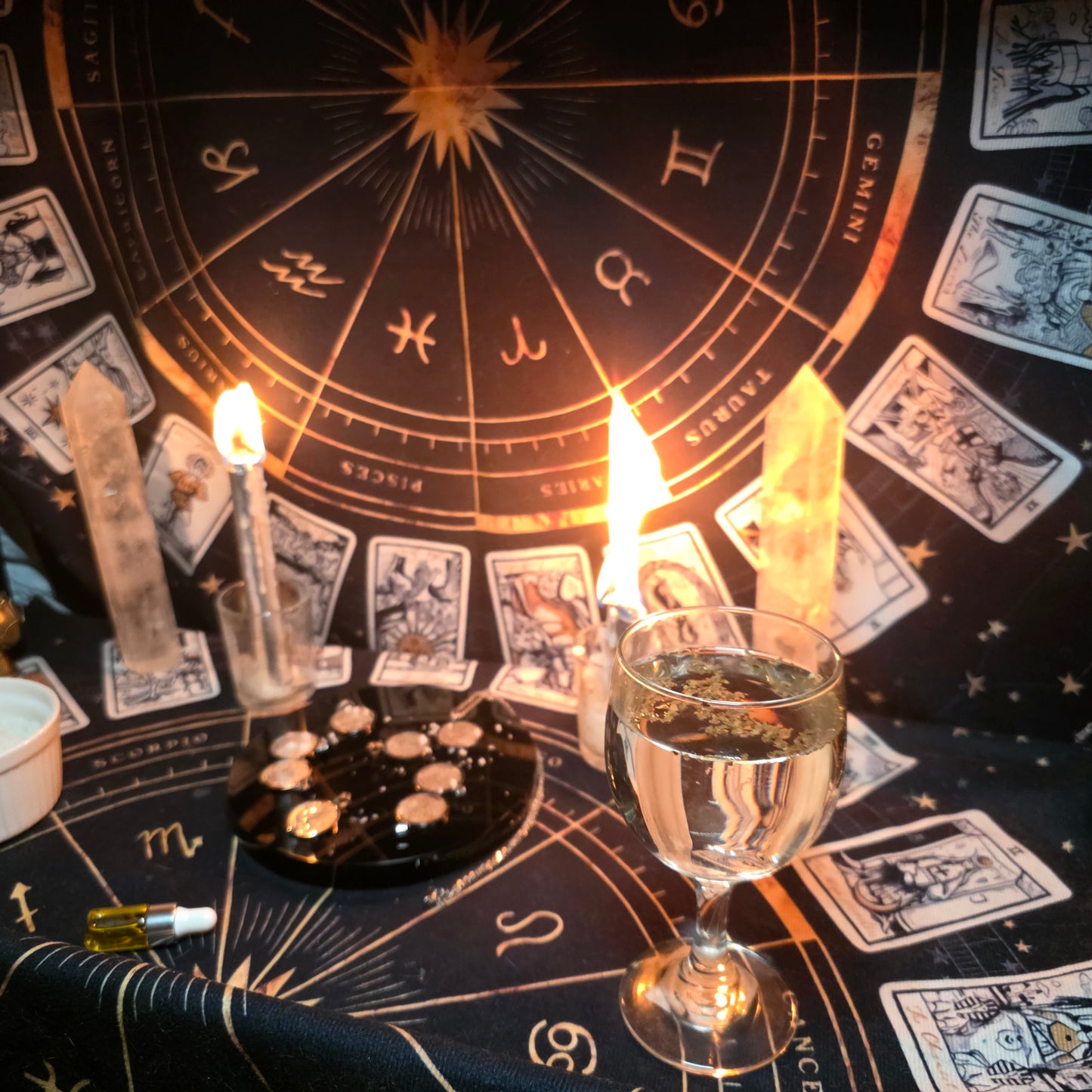 🜂 Tetragrammaton Consagrado · Protección y Orden